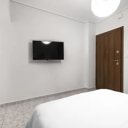 54, Nilie Hospitality Mgmt