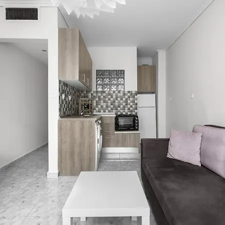 54, Nilie Hospitality Mgmt Soluň